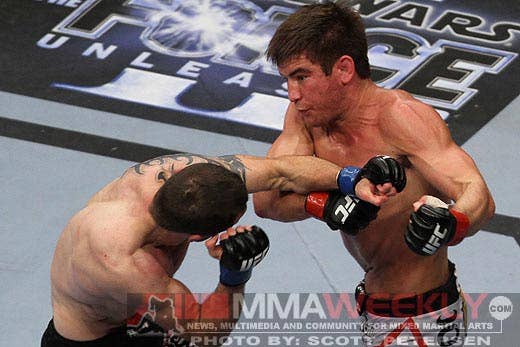 StoutTaylor054UFC121w