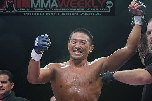 Strikeforce Tate vs. Rousey Results: Kazou Misaki Grabs Spilt Decision