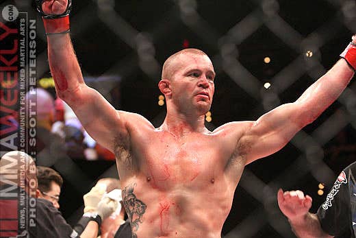 UFC on Versus 5 Results: Chris Lytle Rides Into the Sunset, Subs Dan Hardy