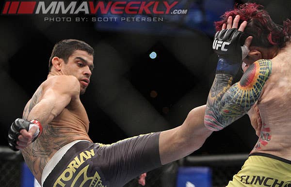 UFC 143 Results: Renan Barao Out-Strikes Scott Jorgensen
