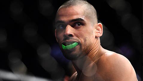 Interim Bantamweight Champ Renan Barão Injured, Officially Out of UFC 161 Main Event