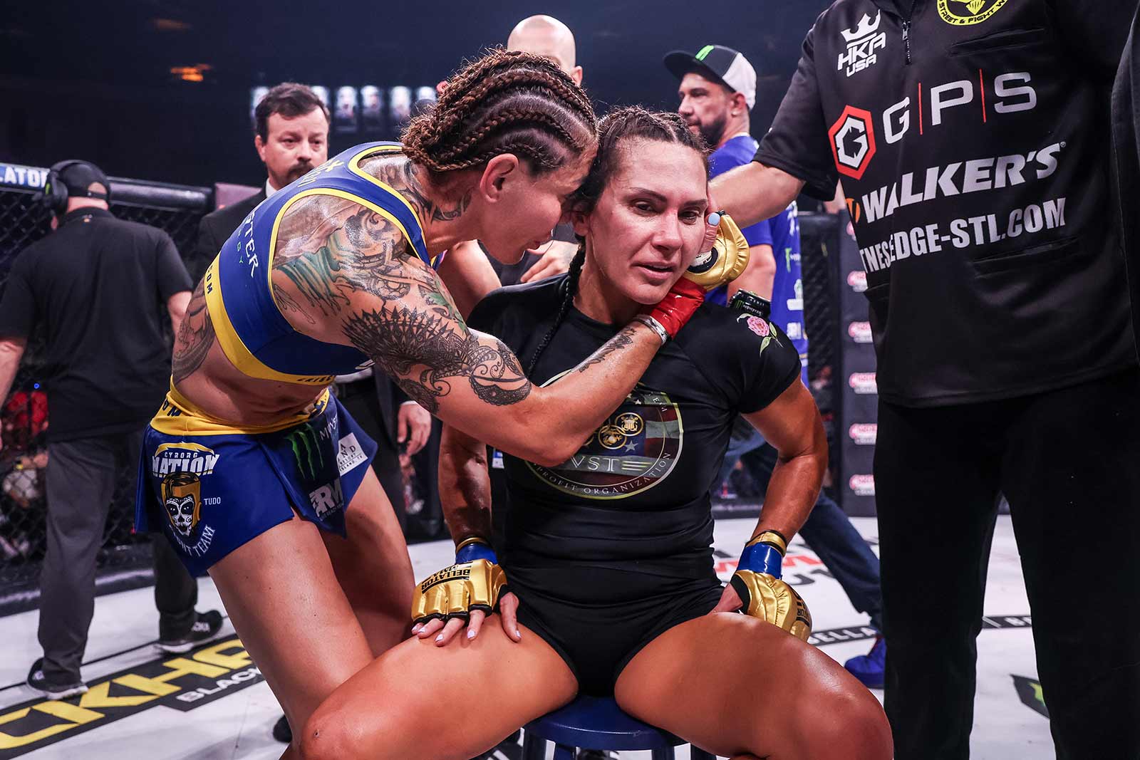 Bellator 300: Chris Cyborg KO's Cat Zingano Photo Gallery - MMA Weekly