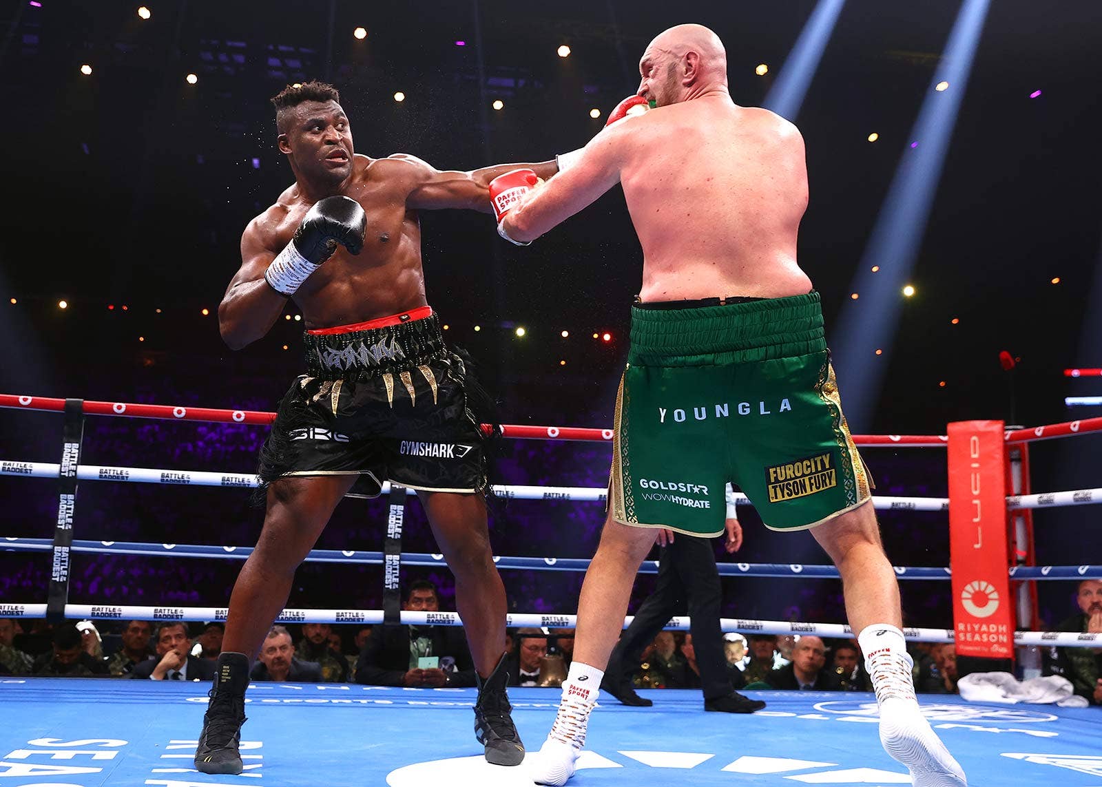 The Razor Ufc Fighters react to razor-close decision in Tyson Fury vs. Francis ...