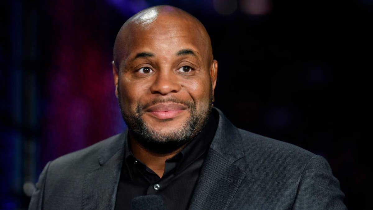 Darren Till blasts ‘company man’ Daniel Cormier for Usman Nurmagomedov defense