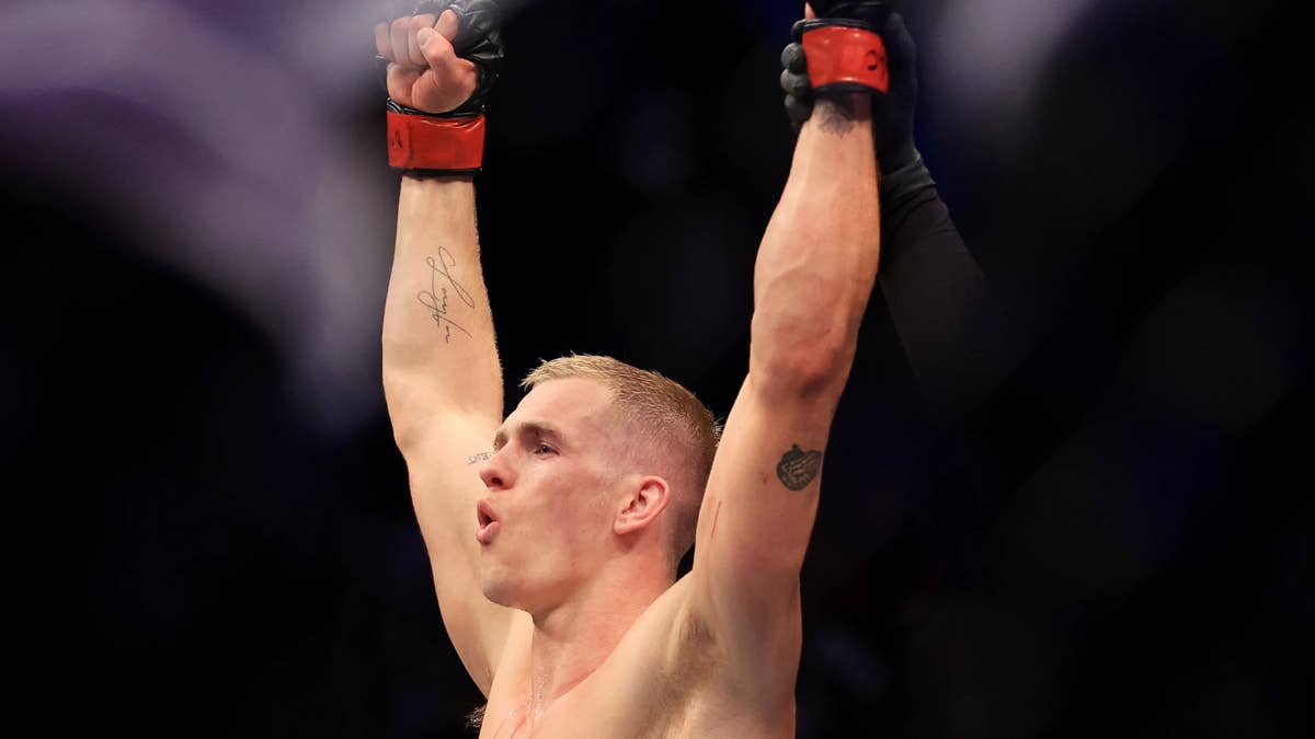 Watch Ian Machado Garry defeat Belal Muhammad to earn UFC 330 title shot | Fight Video