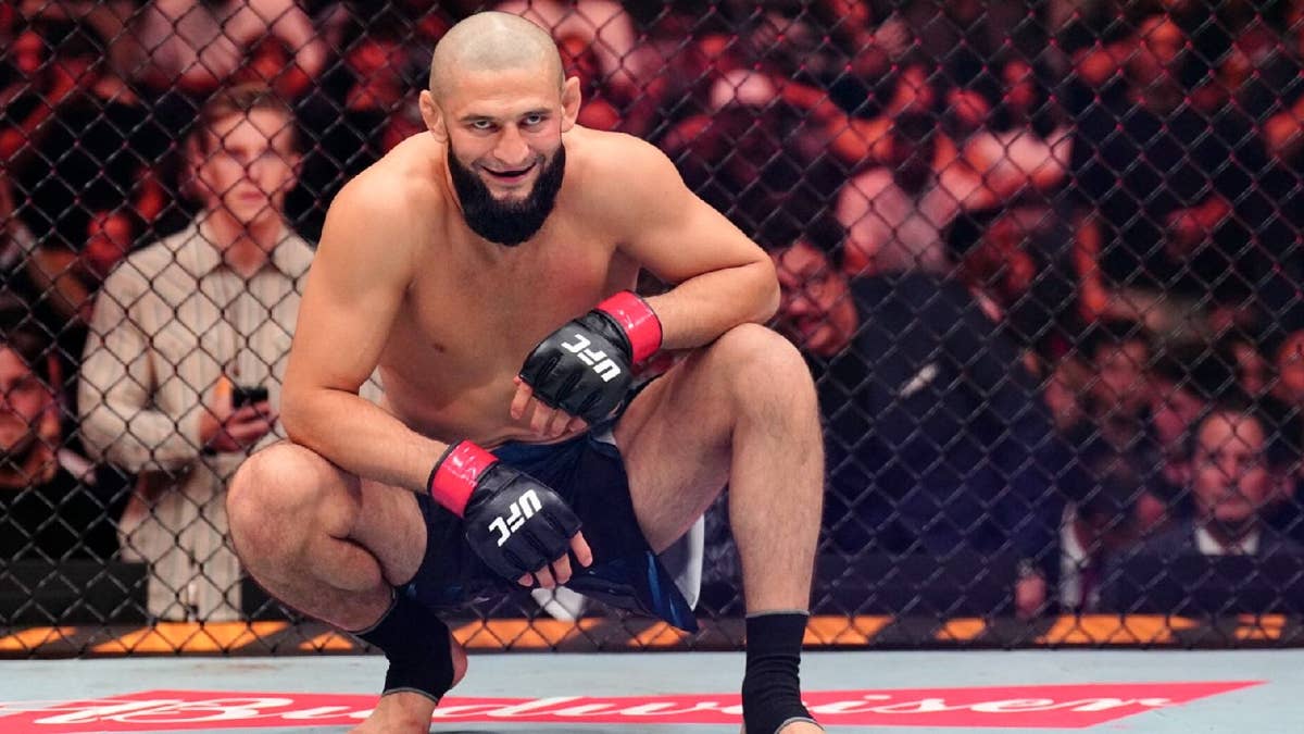Former champ: ‘Khamzat Chimaev definitely doesn’t deserve a rematch with Sean Strickland