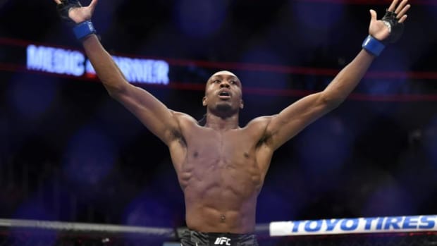 Watch Henry Cejudo Dethrone Demetrious Johnson UFC Brooklyn Free