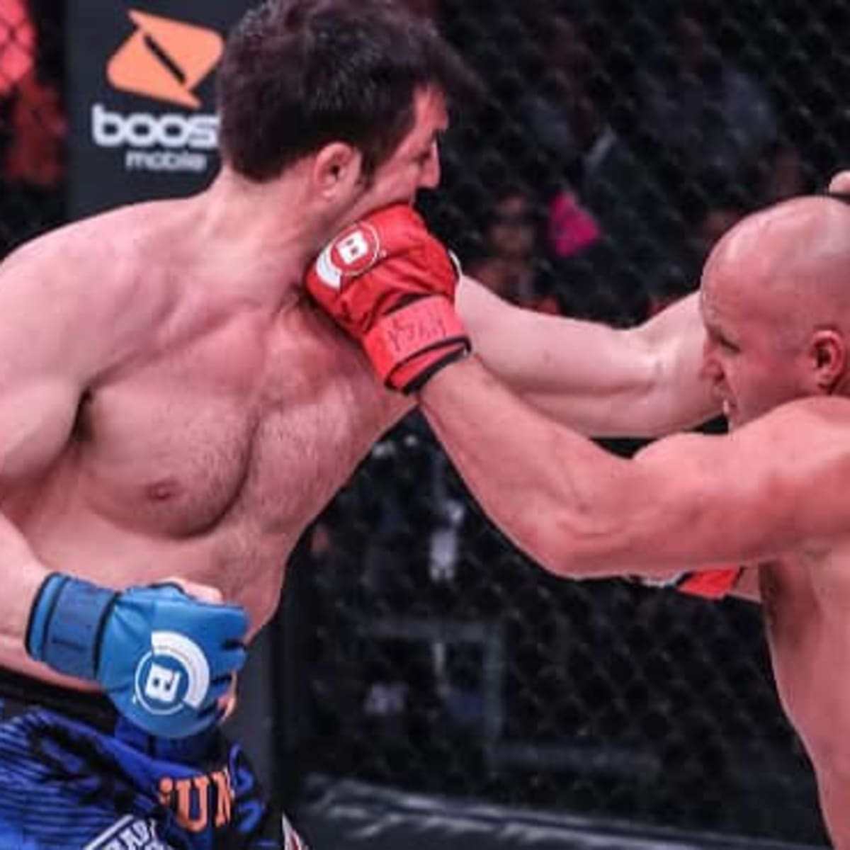 Watch Fedor take out Chael Sonnen in heavyweight tournament (Bellator 237 free fight)