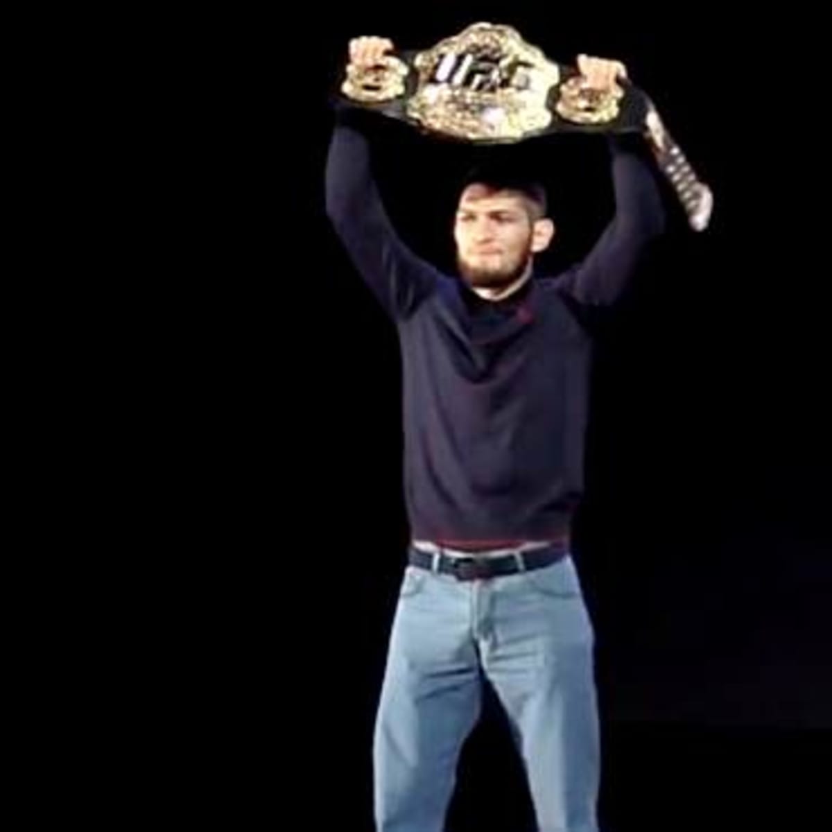 Khabib Nurmagomedov Walks Out After Conor McGregor is Late to the