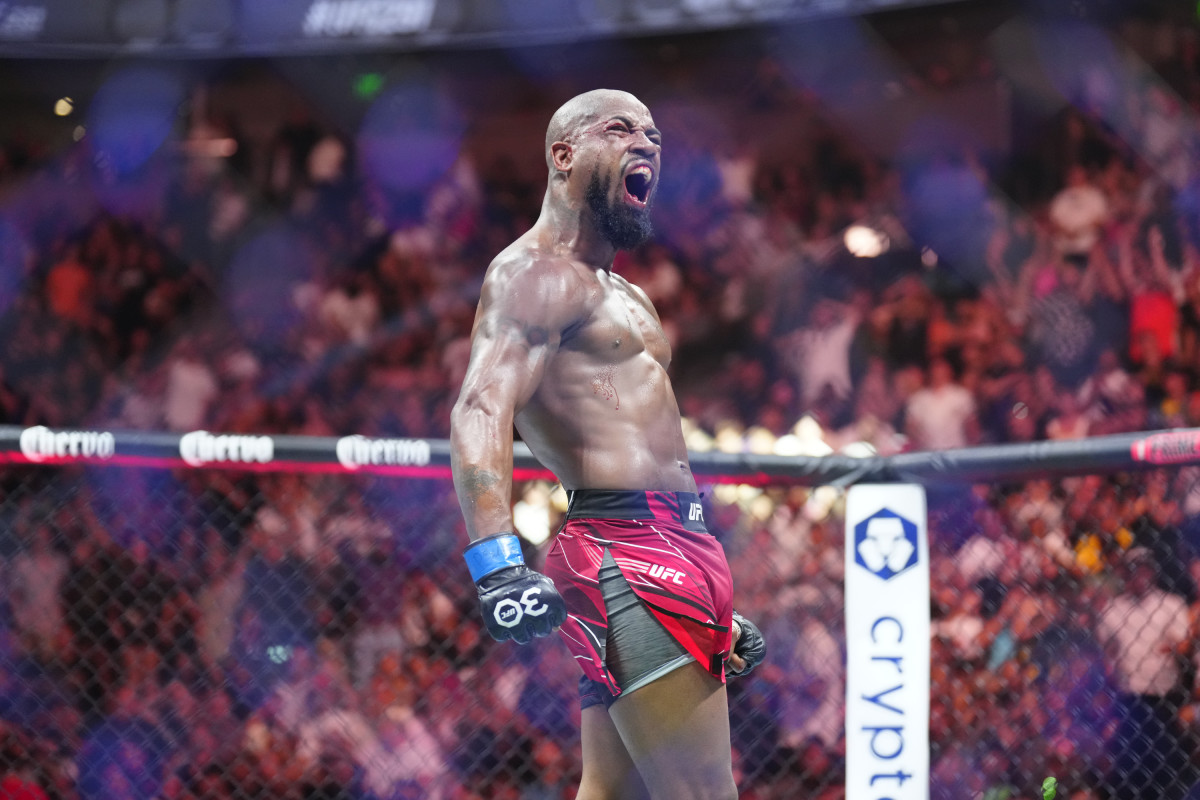 UFC Vegas 80: Bobby Green stuns Grant Dawson with 33-second KO in 