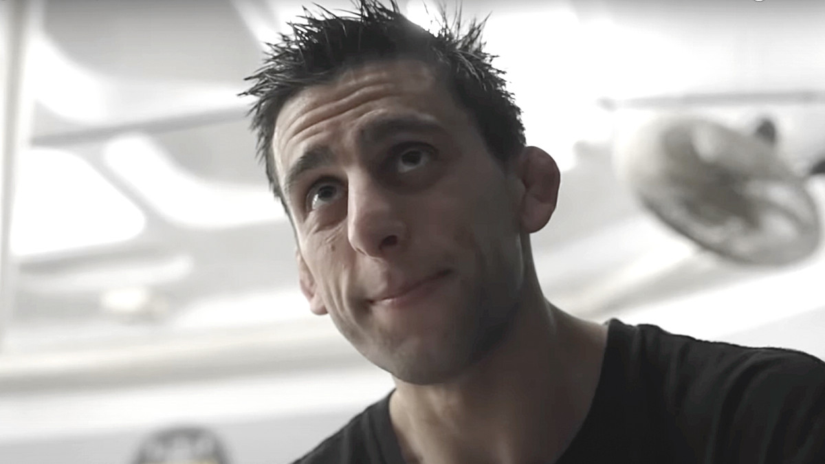 UFC 301 Embedded, Episode 1: 'I'm coming to take the belt off him'