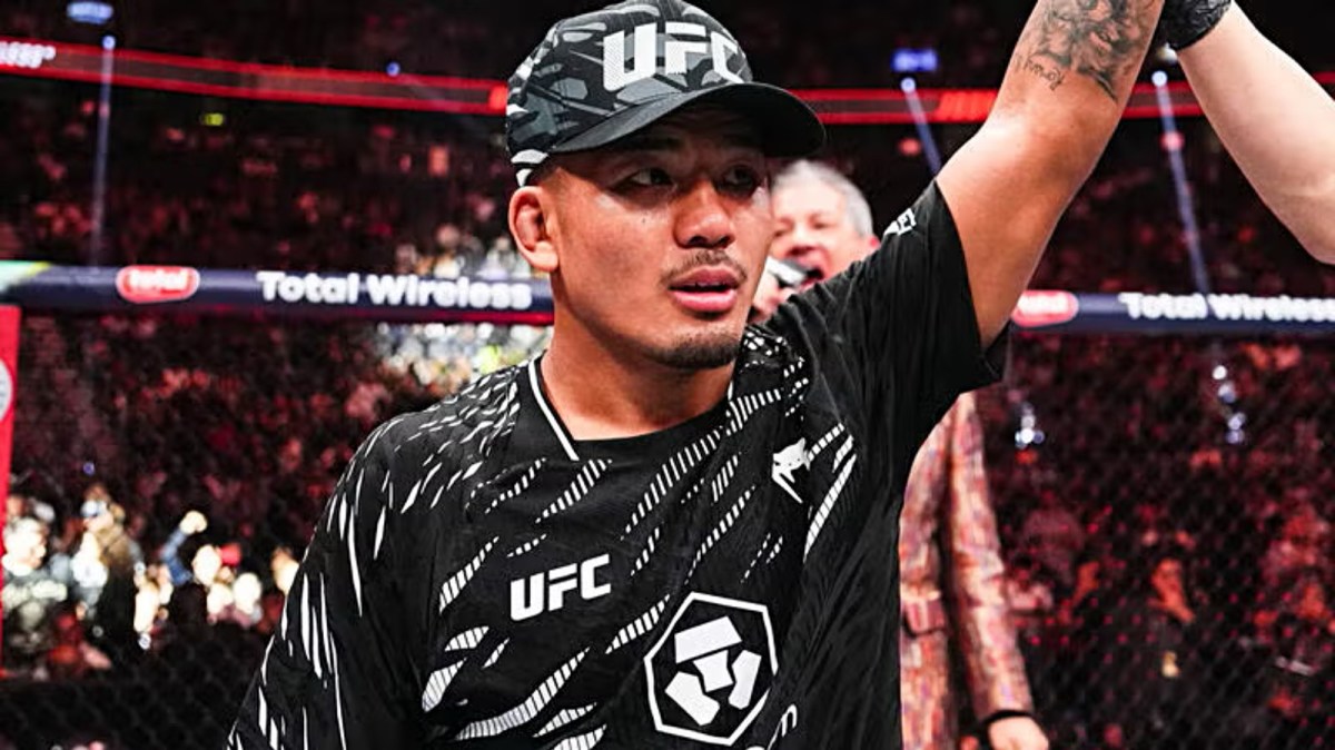 Joshua Van defeats Brandon Royval at UFC 317 in potential Fight of the Year