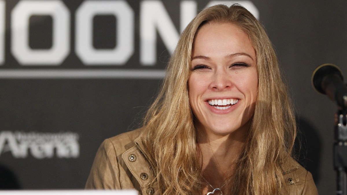 Ronda Rousey compares UFC fans to WWE fans, and UFC fans aren’t going to like it