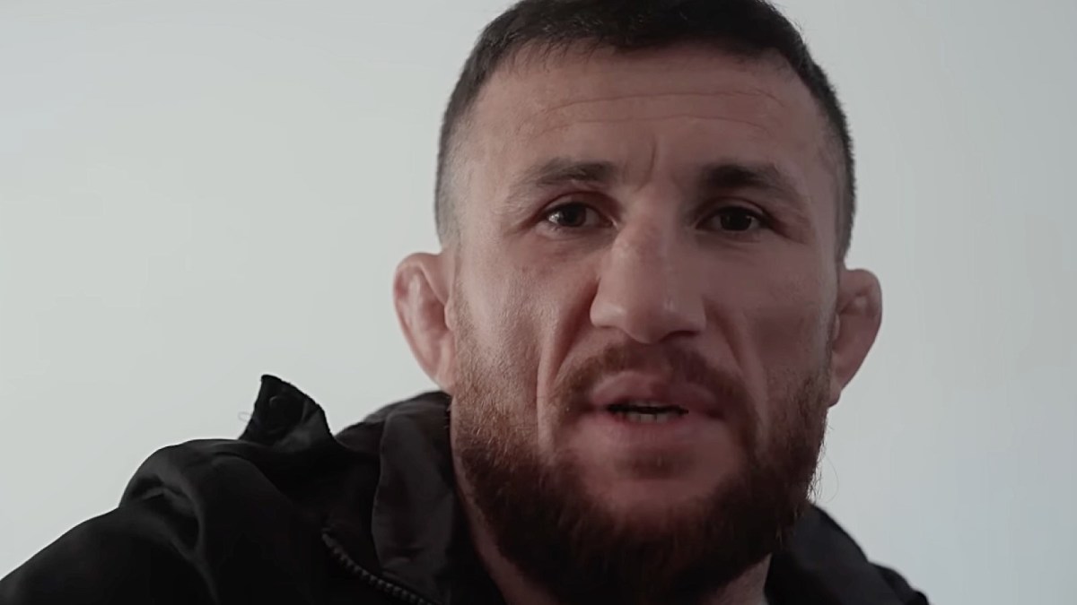 UFC 323 Embedded, Episode 1: ‘This belt is mine’
