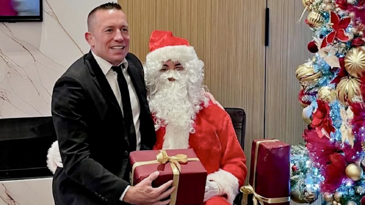 UFC fighters celebrate Christmas on social media