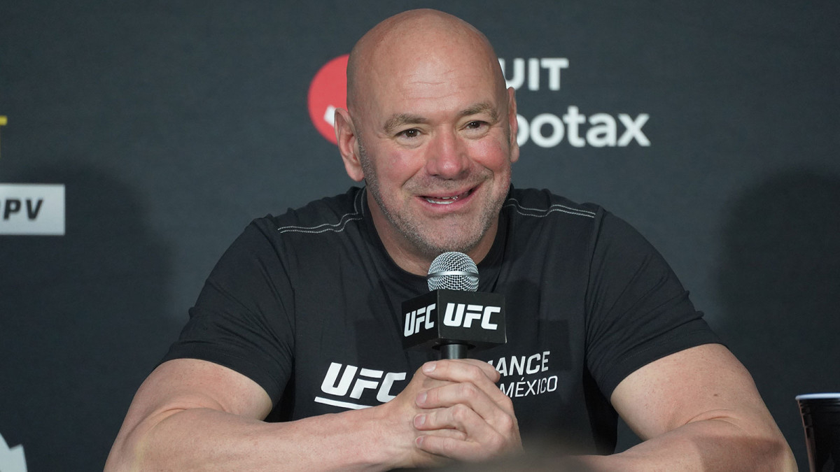 Dana White announces UFC 304 main event