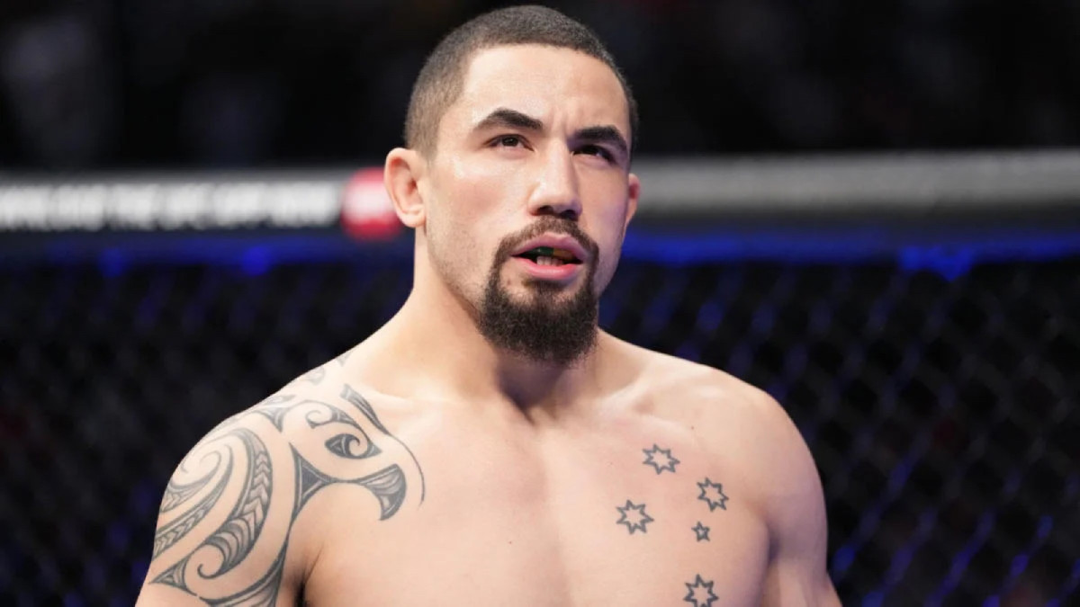 Robert Whittaker defeats Paulo Costa in UFC 298 war