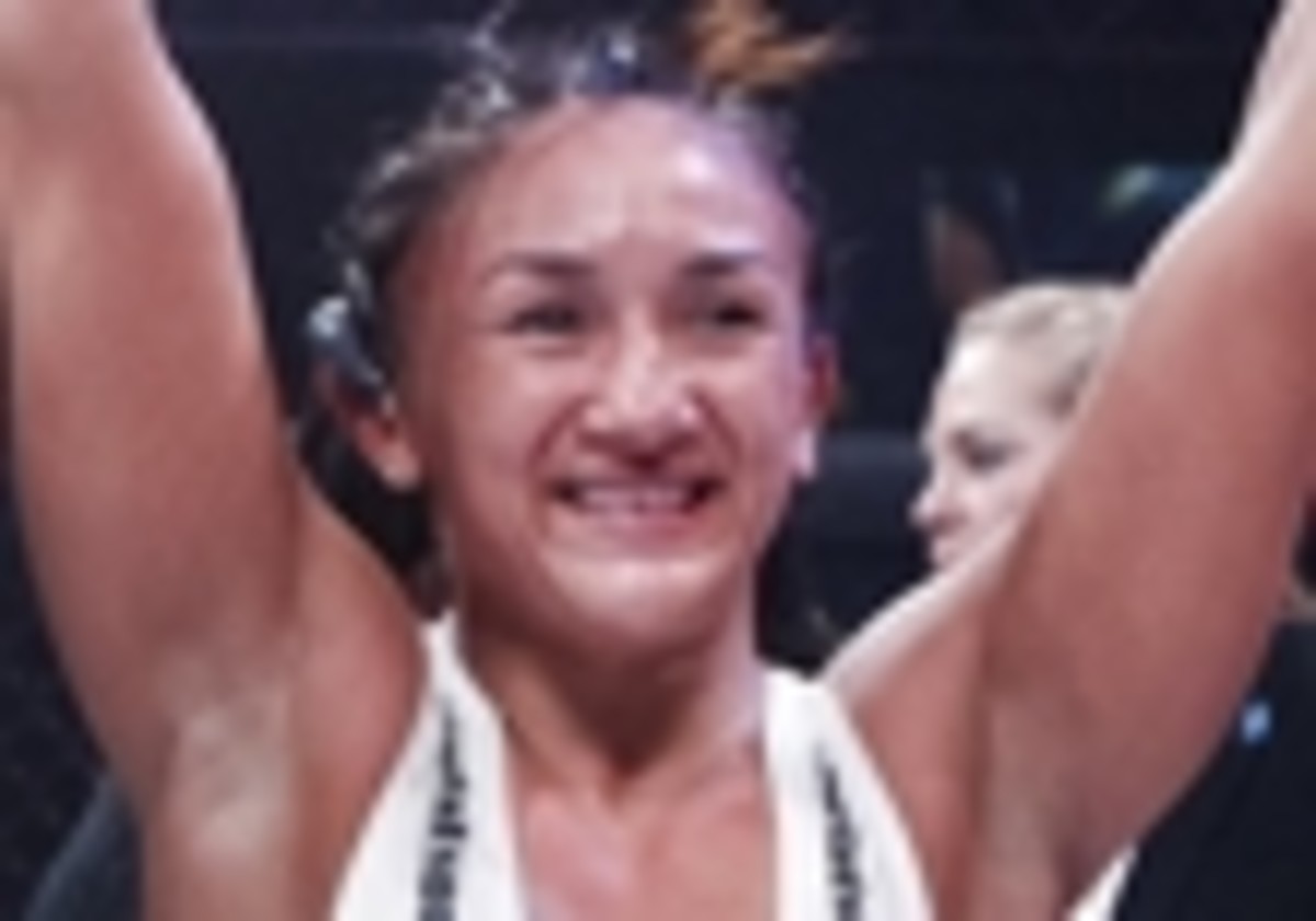 UFC Picks Up 11 Female Fighters to Create 115Pound Women's Division