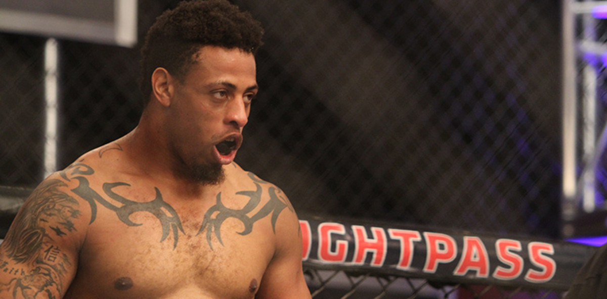 Former NFL bad boy Greg Hardy earns UFC contract after winning pro