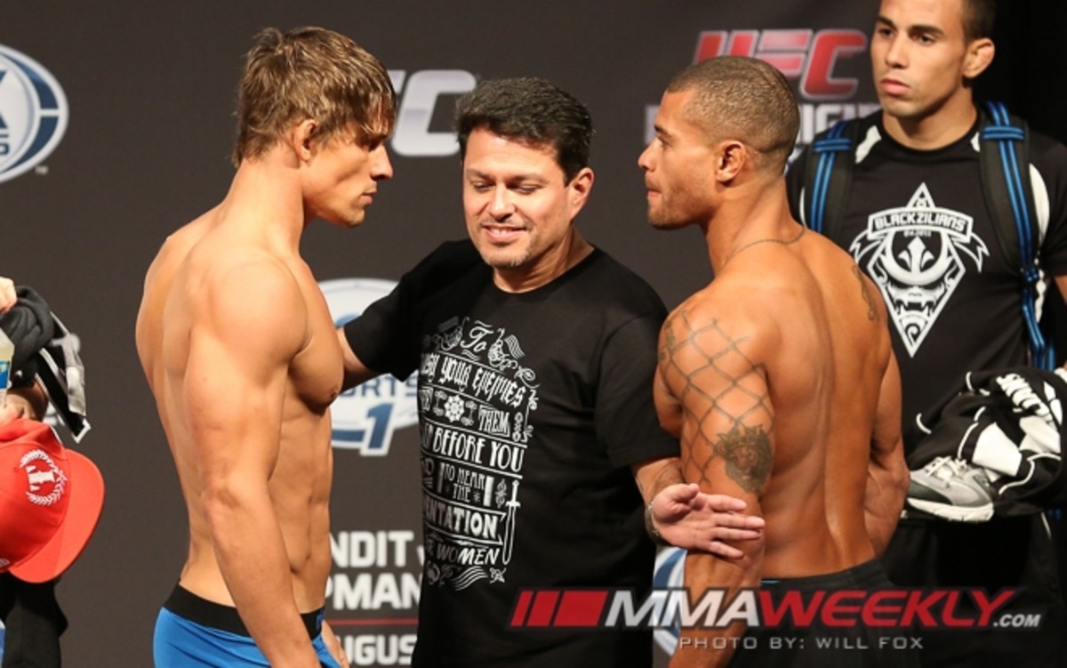 Watch Two Free UFC Fight Night 27 Prelims Streaming Live Wednesday at 5pm ET on MMAWeekly