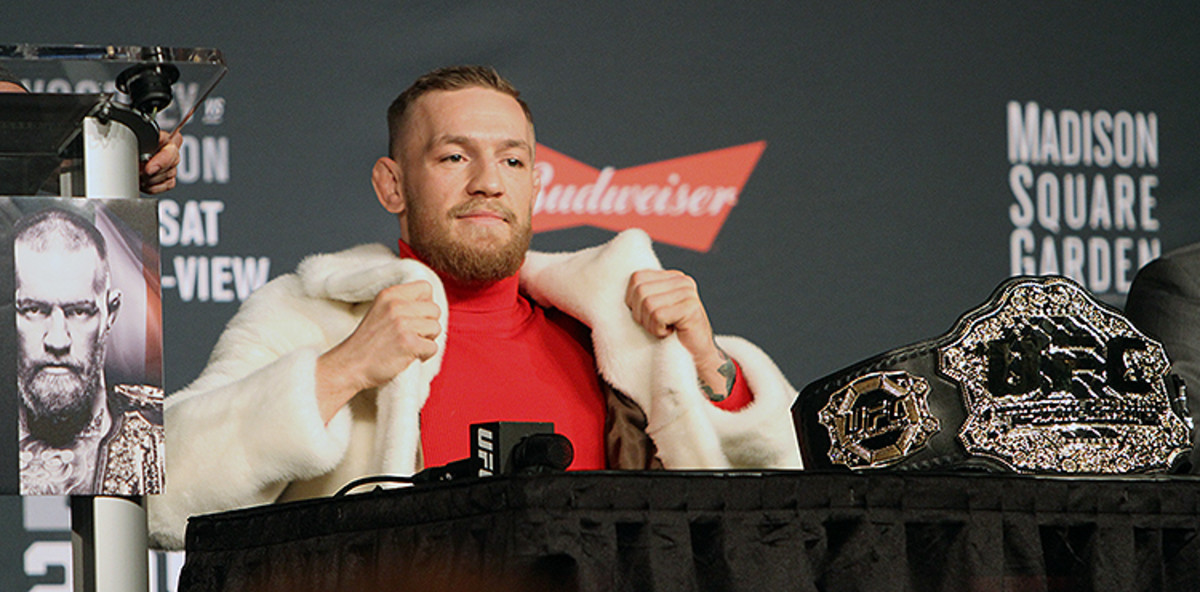 Floyd Mayweather, Conor McGregor all business in final press