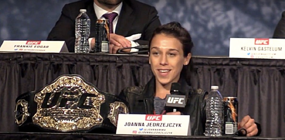 Joanna Jedrzejczyk Hints at Upcoming UFC Title Defense - MMAWeekly.com ...