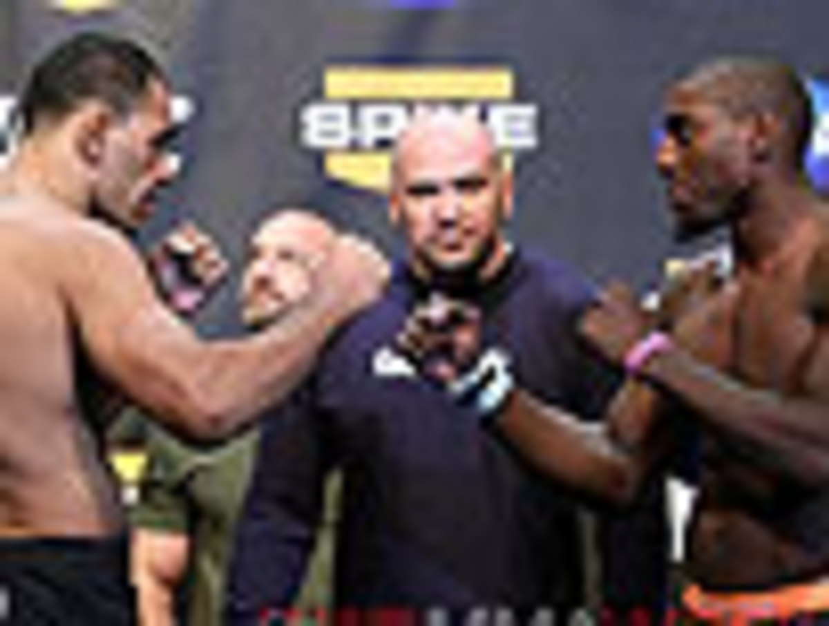 UFC Fight Night 24 Nogueira vs. Davis Weighin Photo Gallery