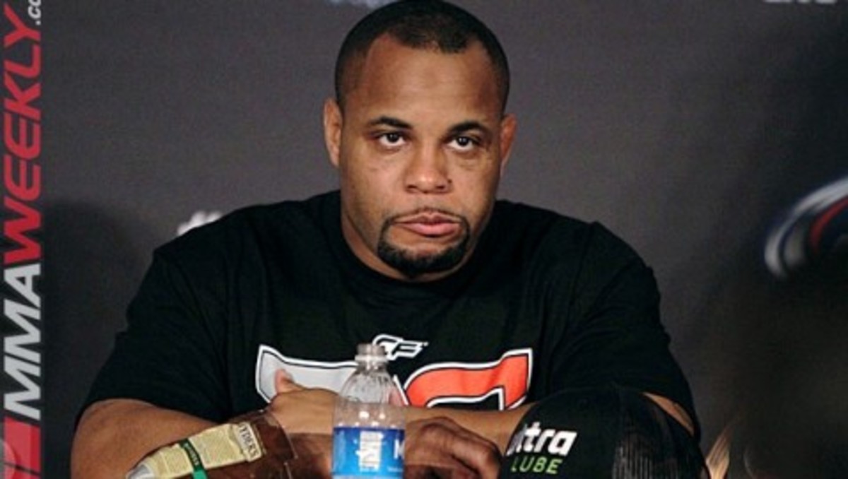 Daniel Cormier Missing 50Percent of His ACL, but May Not Opt for
