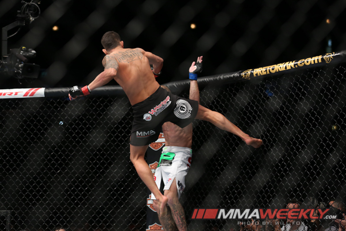 Video So You Wanna Do the Showtime Kick? Watch UFC Champ Anthony