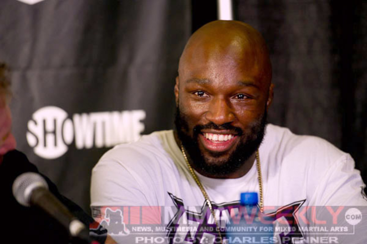 King Mo's Dream to Fight and Wrestle at the Same Time is Coming True