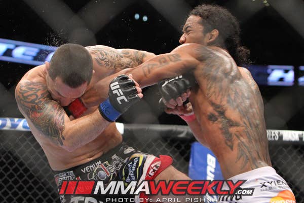 UFC 150 Results: Benson Henderson Retains Title with Split Decision Win ...